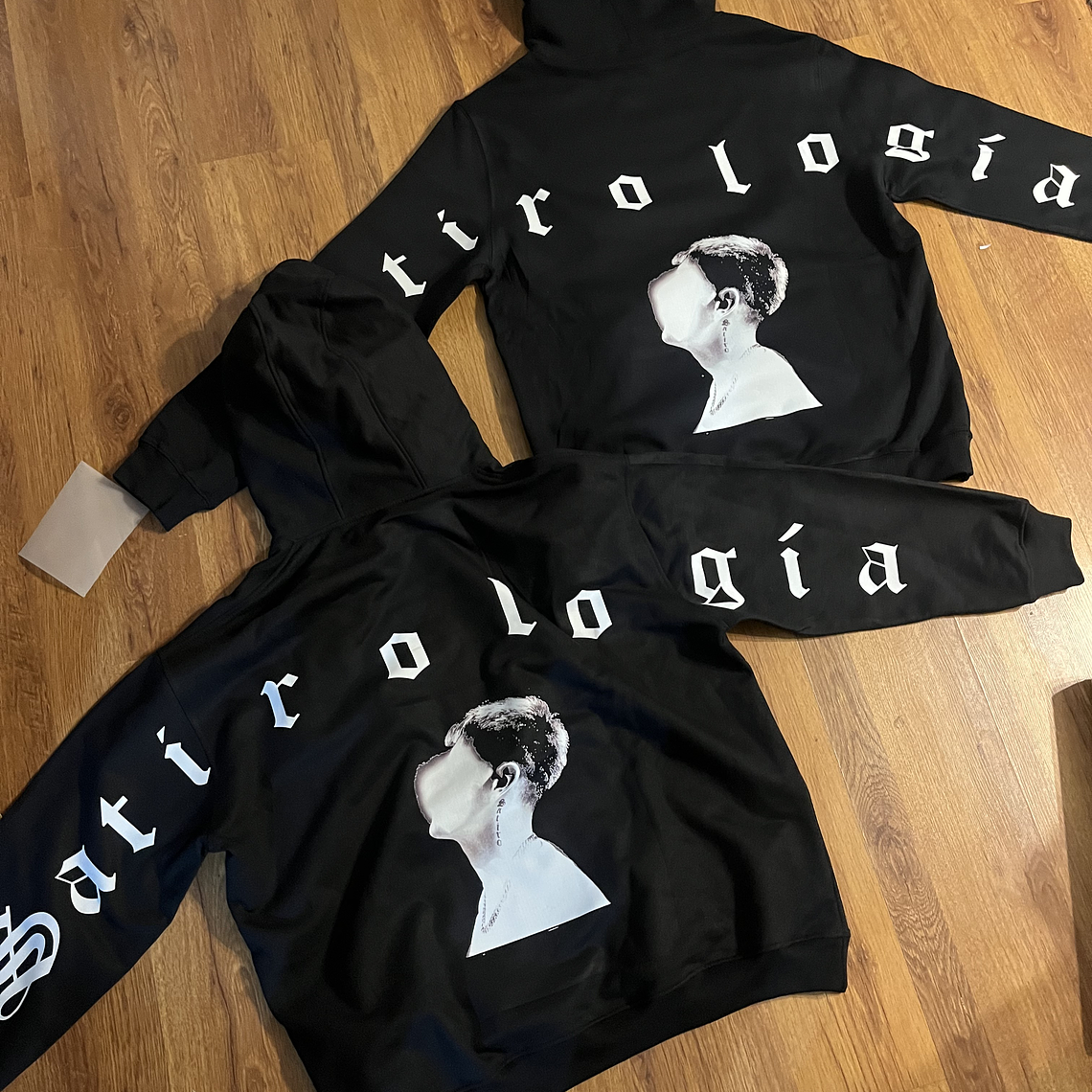 Hoodie Sátirologia Boxy Fit o Oversize  1