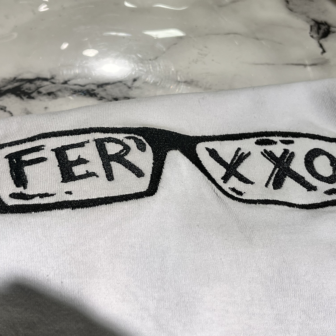 Polera Blanca Ferxxo Bordado  3