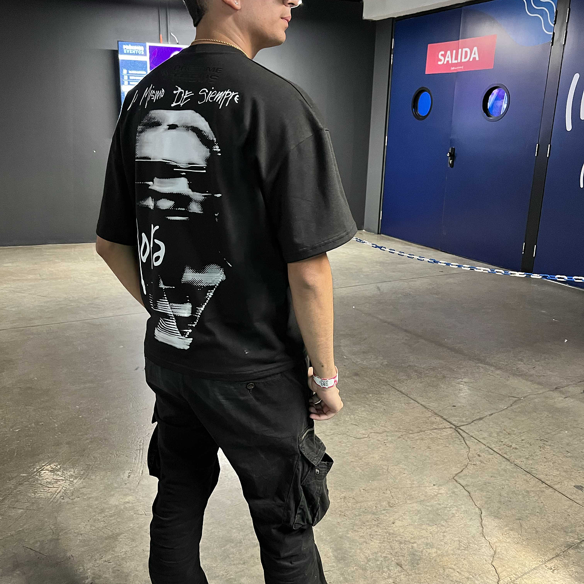 Polera Mora Over LO MISMO DE SIEMPRE 2