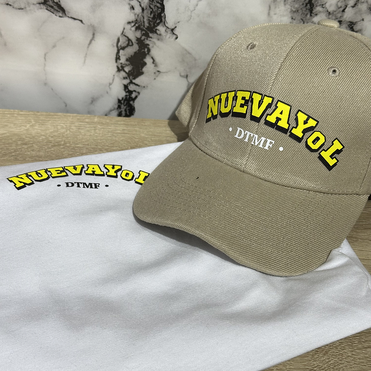 Polera básica nuevayol + Jockey estampado  1