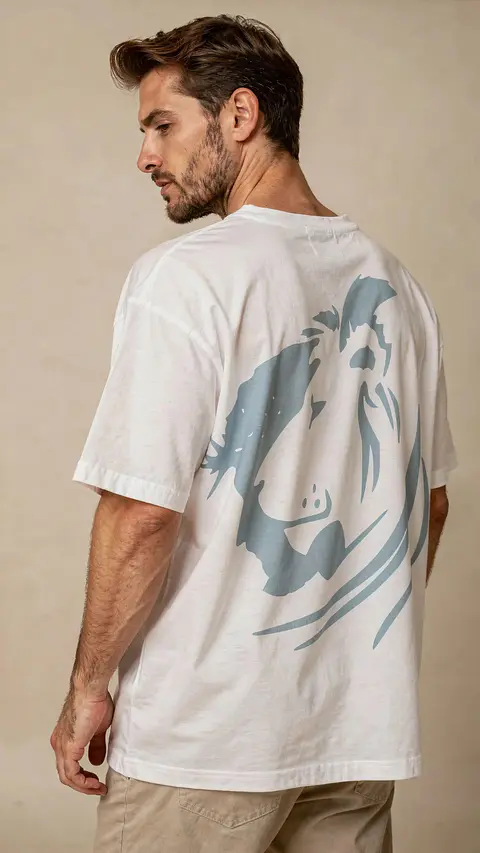 Camisa oversized de manga curta - Arte Leão - Ágape Oversized Edition