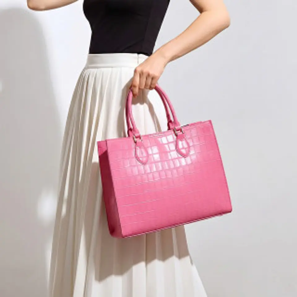 Sac cabas exclusif finition texture effet crocodile croco 1