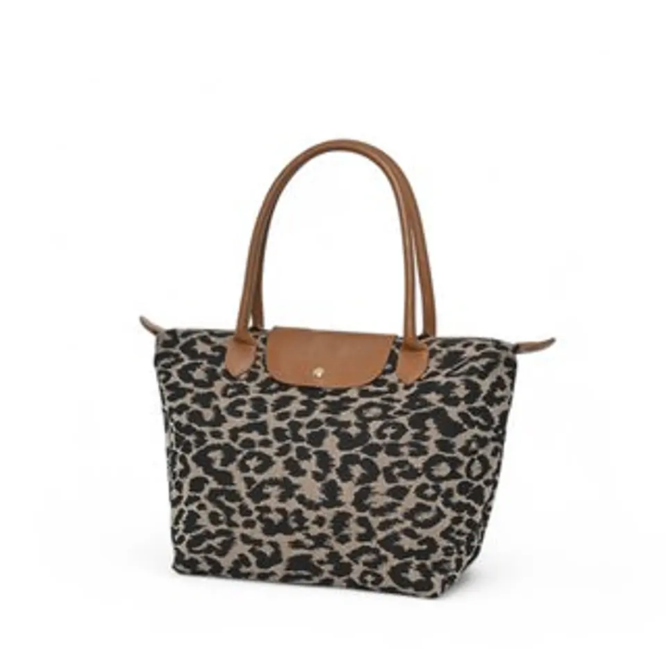 Sac cabas de créateur cuir tressé mailles artisanales luxe 1