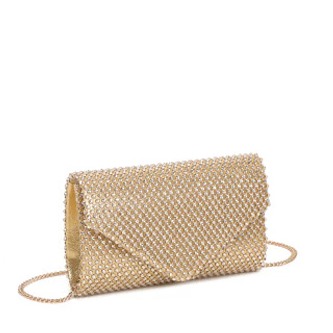 Sac banane rectangulaire femme cuir lisse silhouette épurée moderne