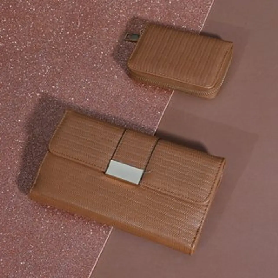 Ensemble de portefeuilles boucle métallique ceinturé design moderne 1
