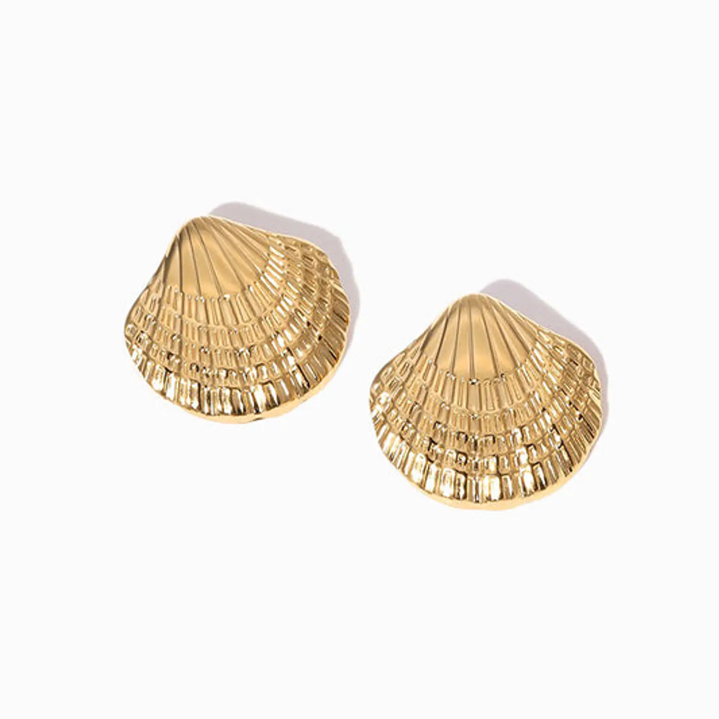 Boucles d'Oreilles Simple en Acier, Ravissante 1