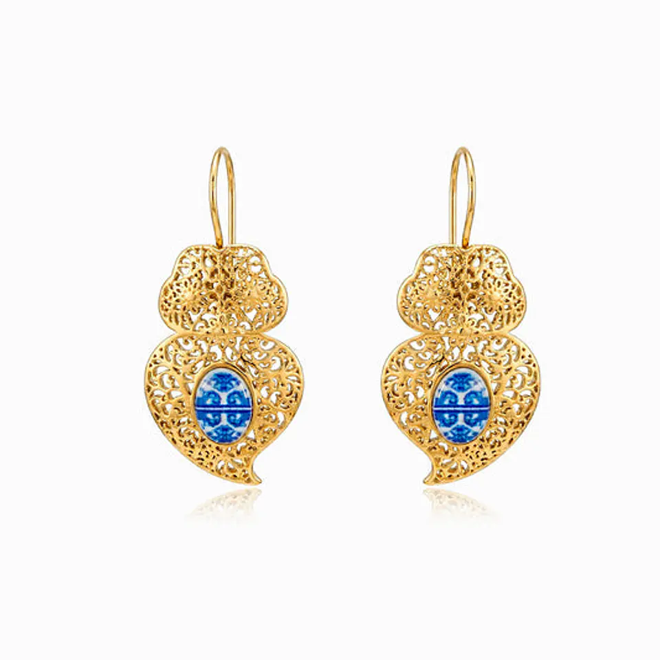 Boucles d'Oreilles Charmante en Acier – Cœur de Viana 1