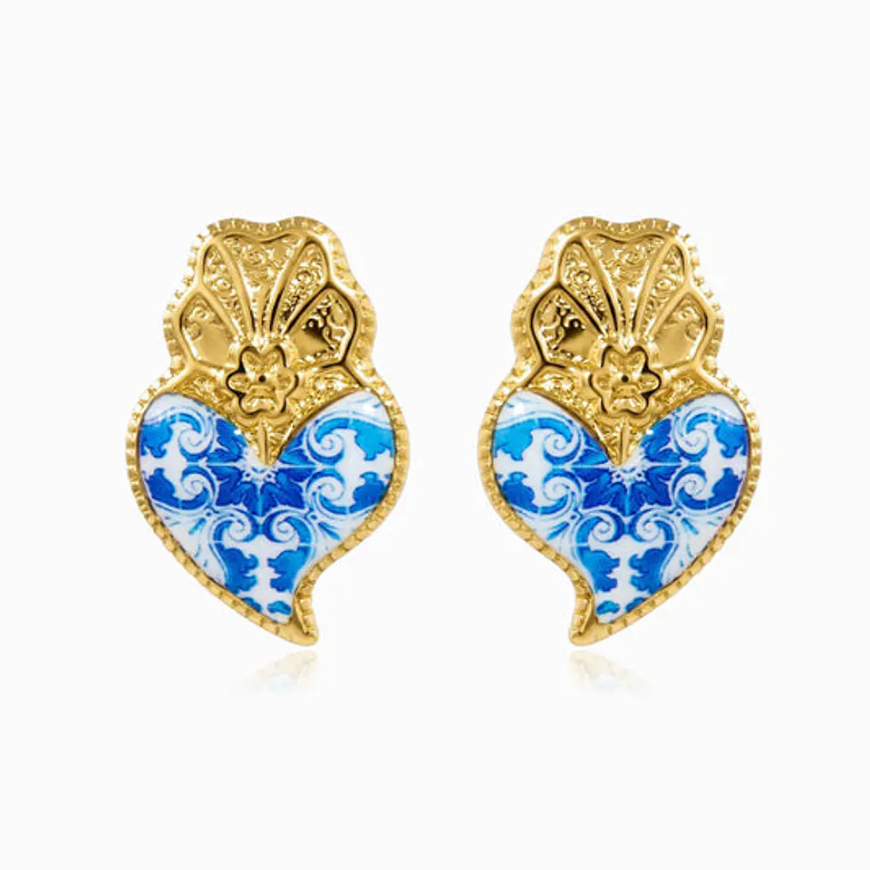 Boucles d'Oreilles Cœur de Viana Gracieuse en Acier 1