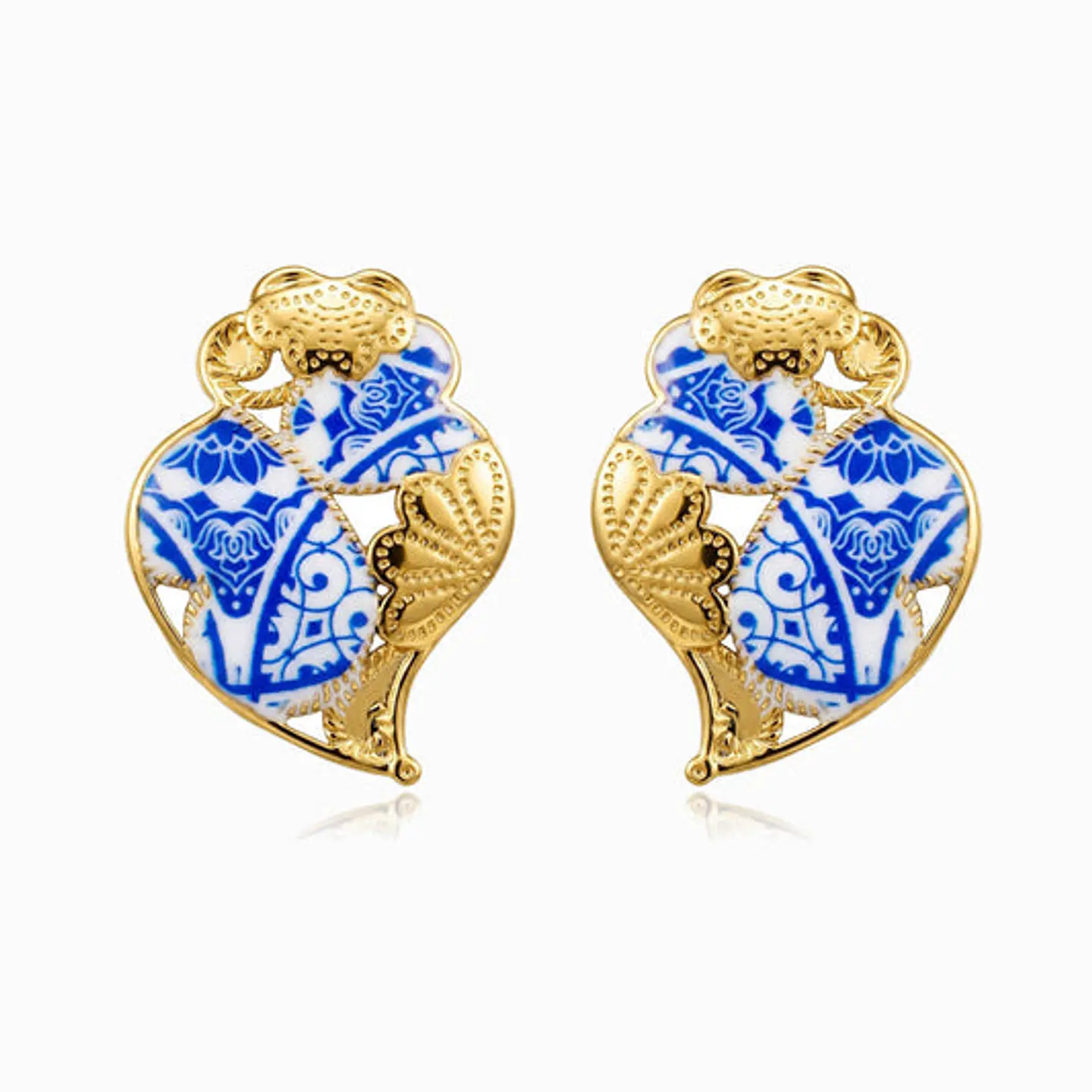 Boucles d'Oreilles Cœur de Viana en Acier, Minimaliste 1