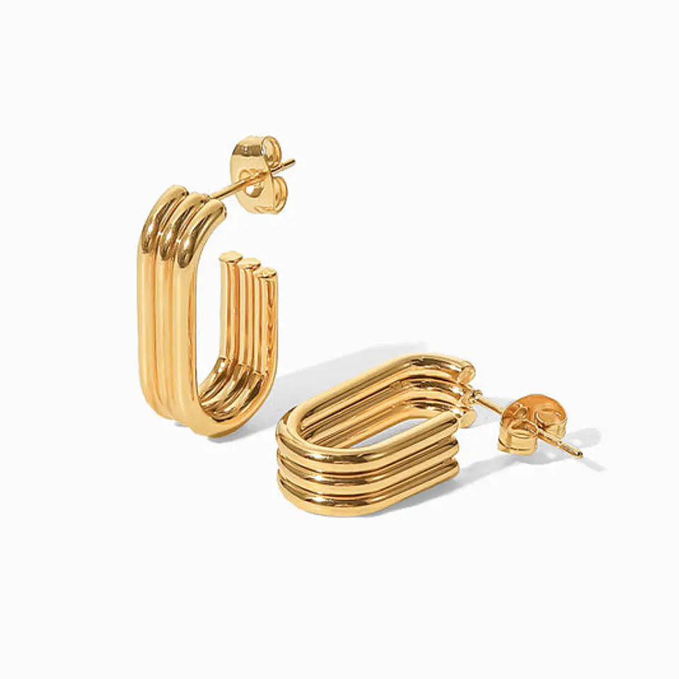 Boucles d'Oreilles Tendance Belle en Acier 1