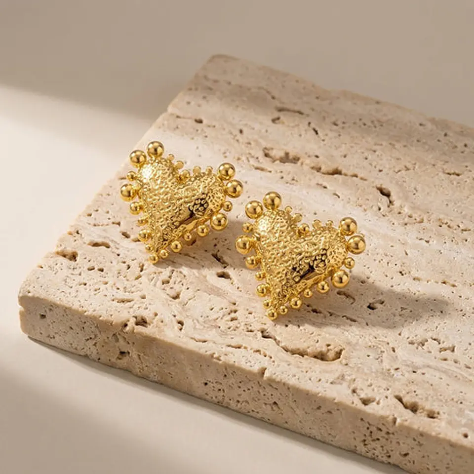 Boucles d'Oreilles Cœur Fine en Acier 40x39mm 1