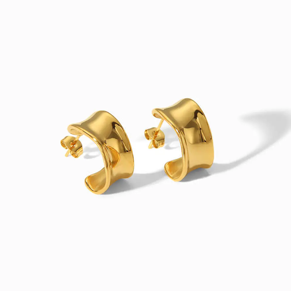 Boucles d'Oreilles Géométrique en Acier, Élégante 1