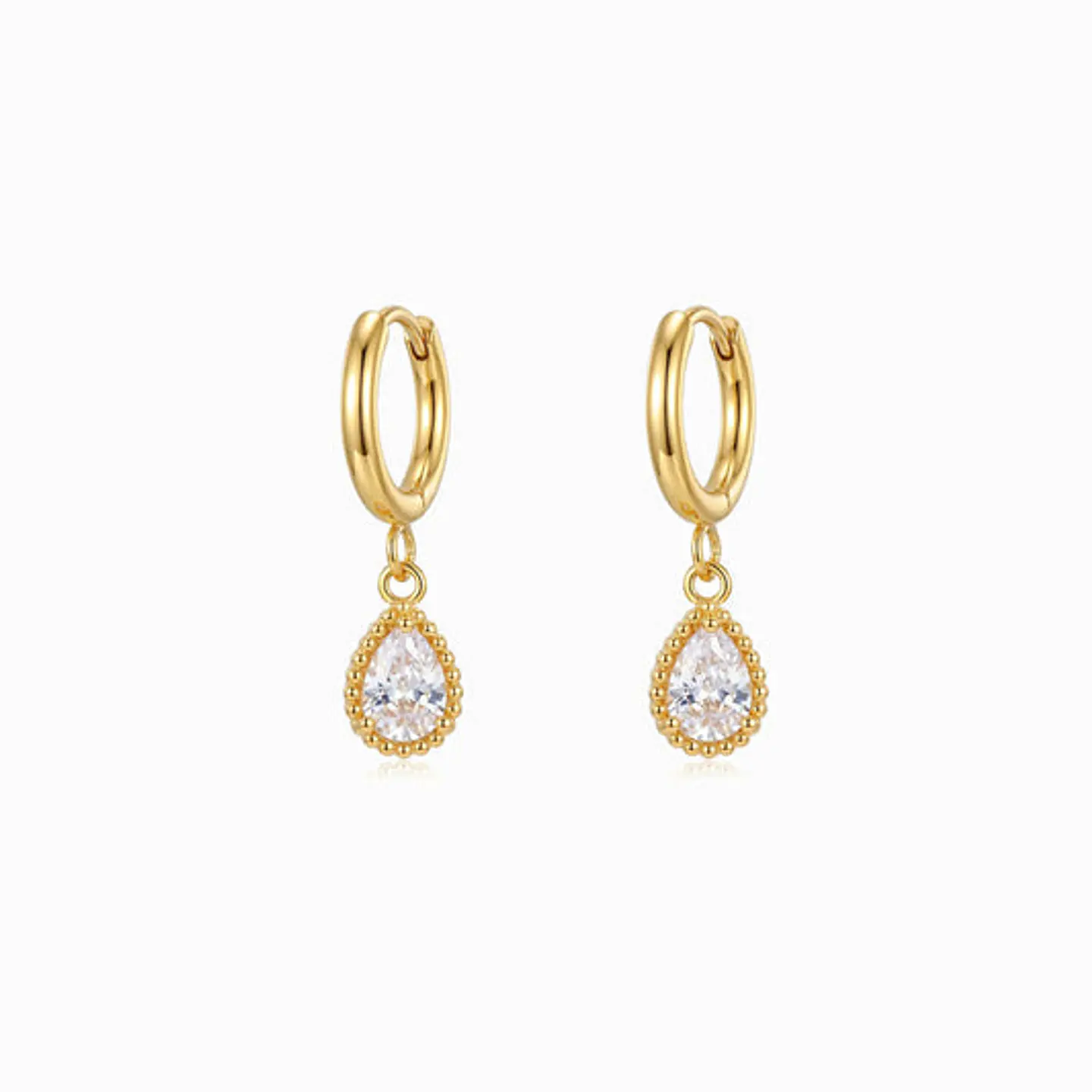Boucles d'Oreilles Goutte Juvénile en Acier 1