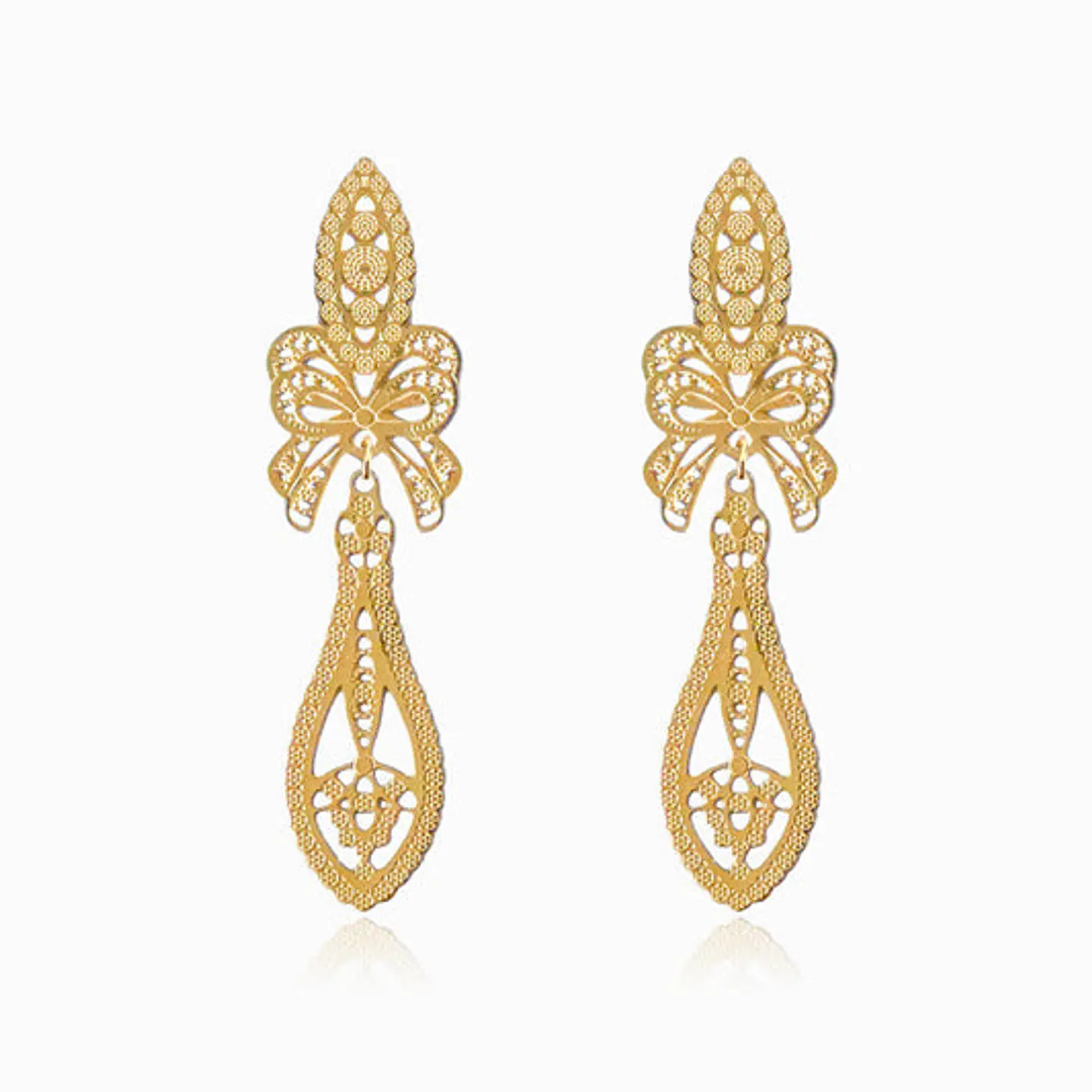 Boucles d'Oreilles Goutte Fine en Acier 1