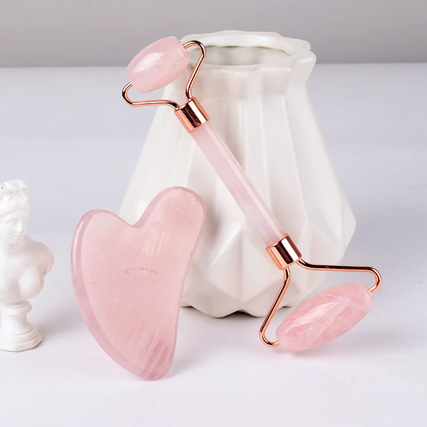 Rouleau Gua Sha Quartz Rose – Soin Visage Naturel 15