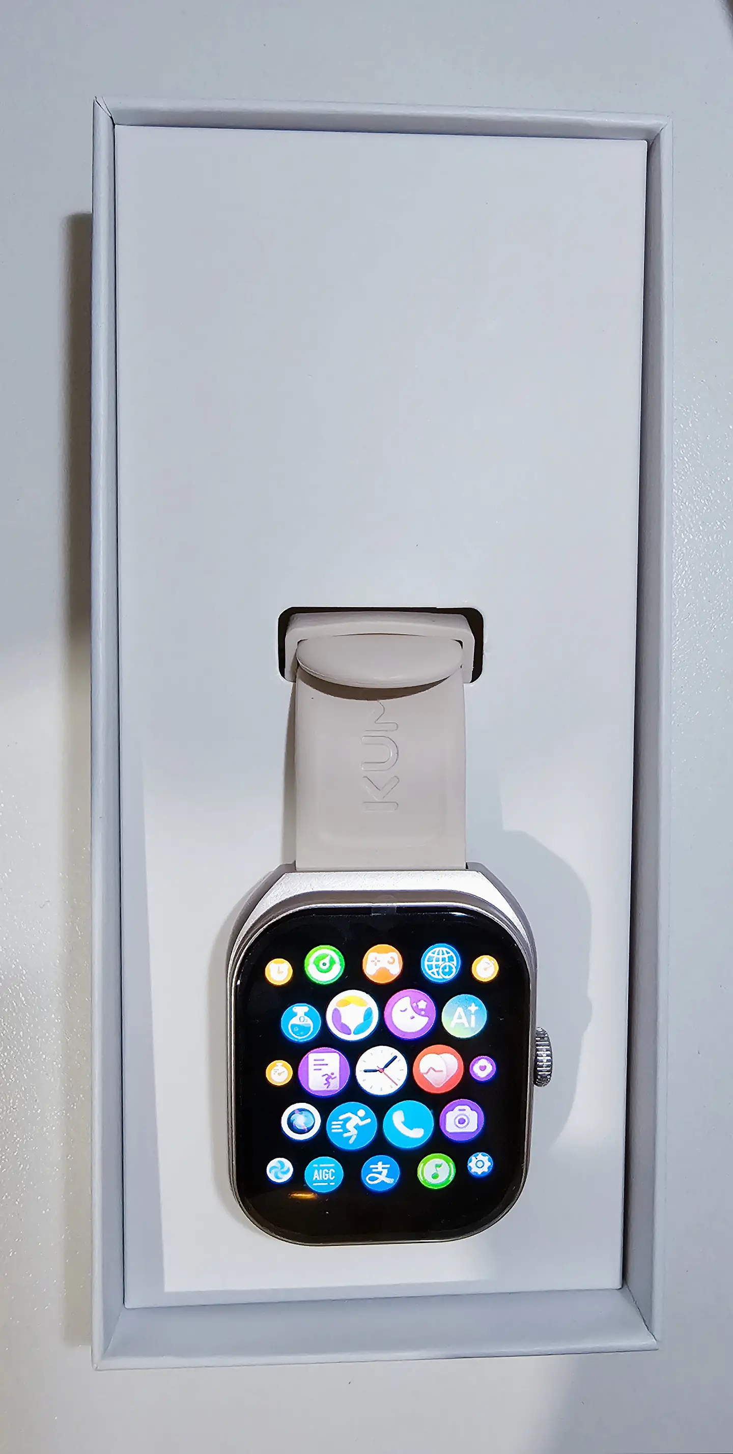 Smartwatch Kumi KU8 2