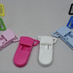  Sujetadores Plásticos (porta Chupetes) Colores Surtidos