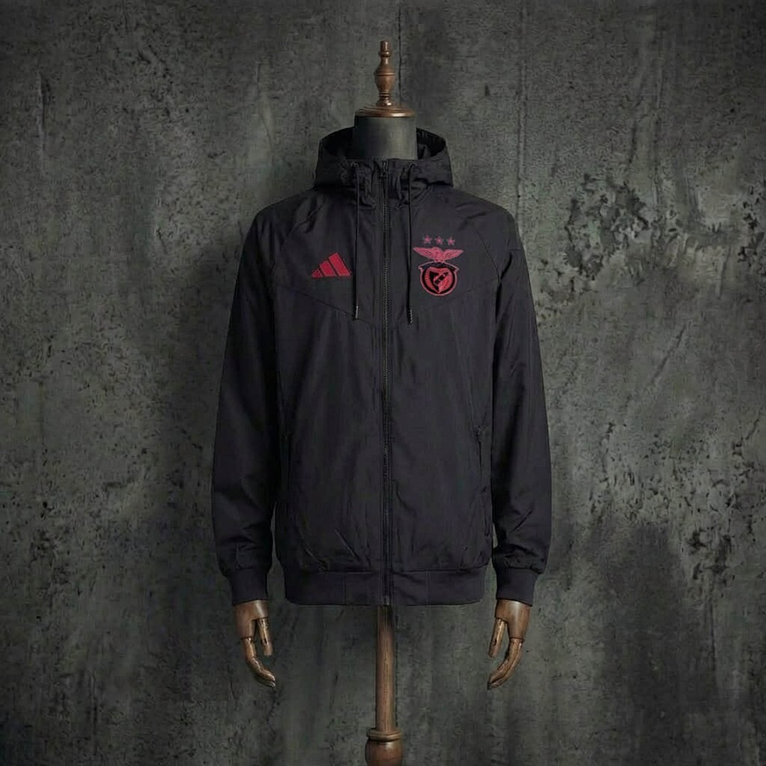 Impermeável do S.L.B 1