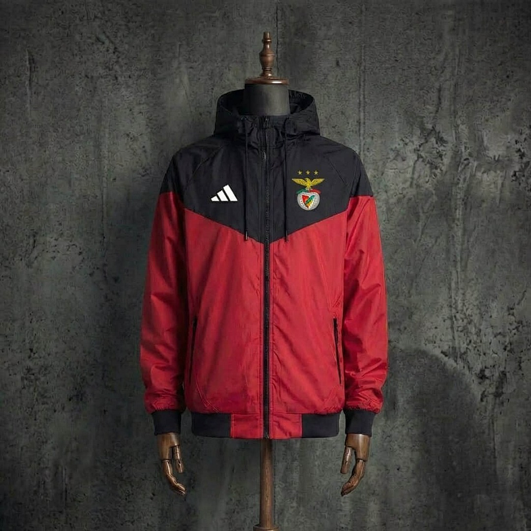 Impermeável do S.L.B 1