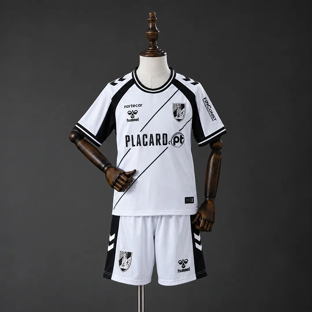 Kit Criança Vitória Principal 2026/27 1