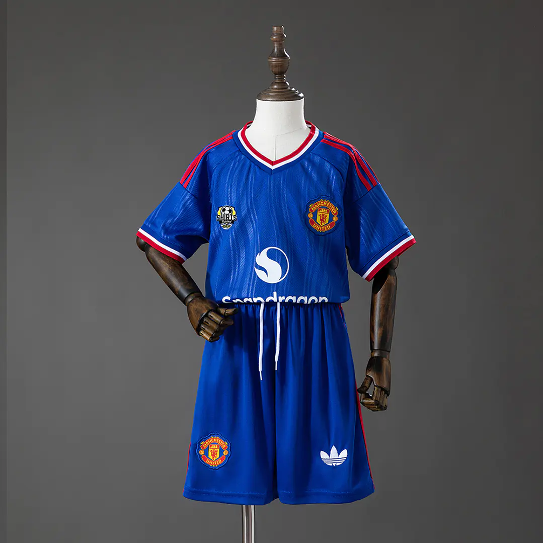 Kit Criança Manchester United Alternativo 2026/27 1