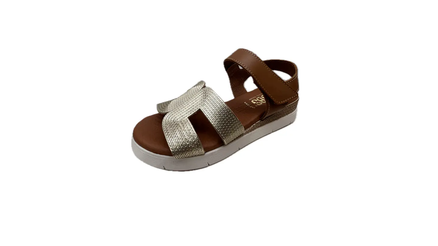 Sandália GOBBS rasa velcro 2