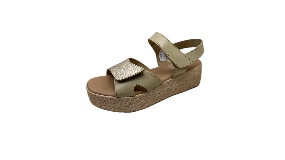 Sandália GOBBS plataforma velcro 1