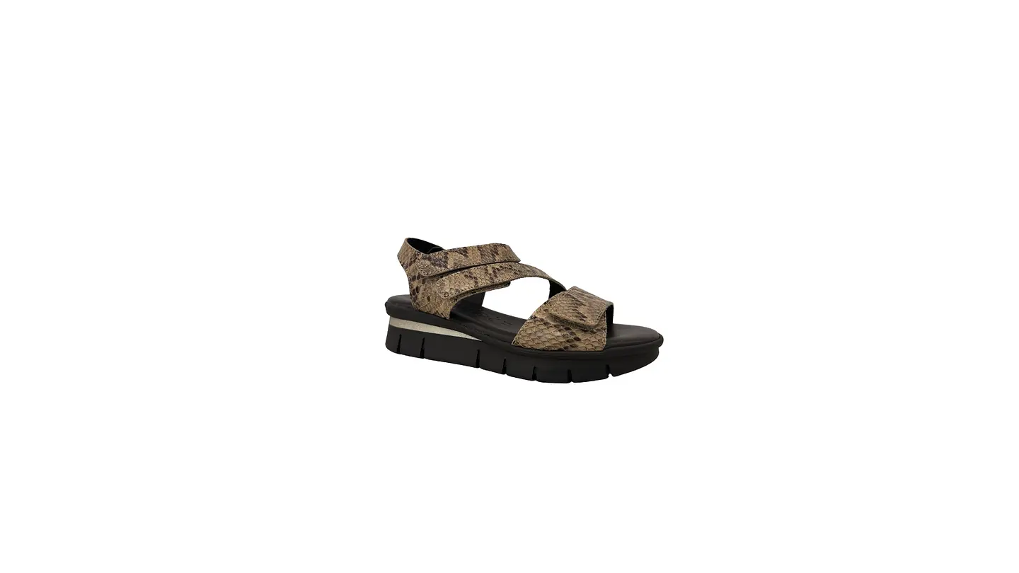 Sandália VALÉRIAS plataforma velcro 1