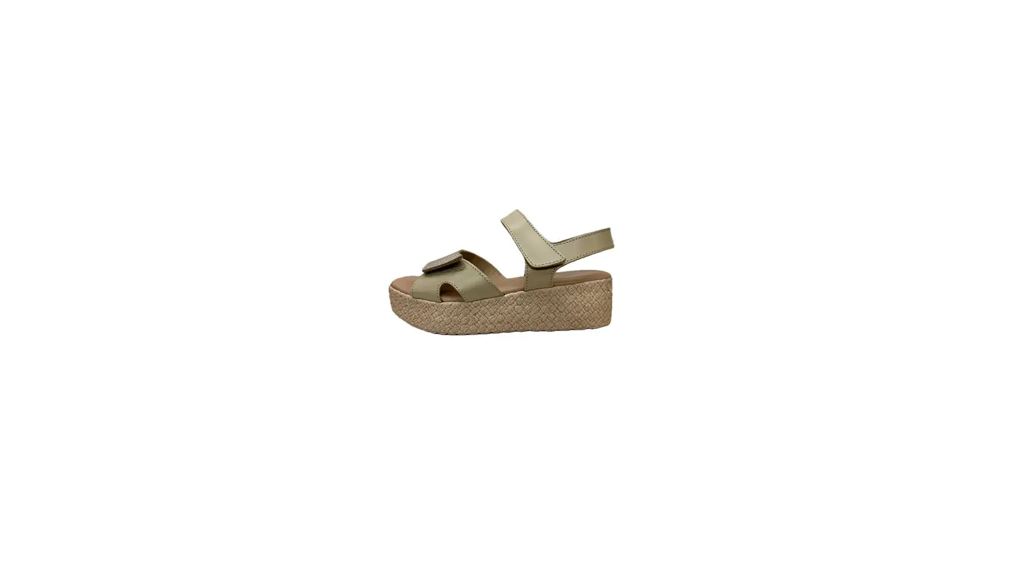 Sandália GOBBS plataforma velcro 3