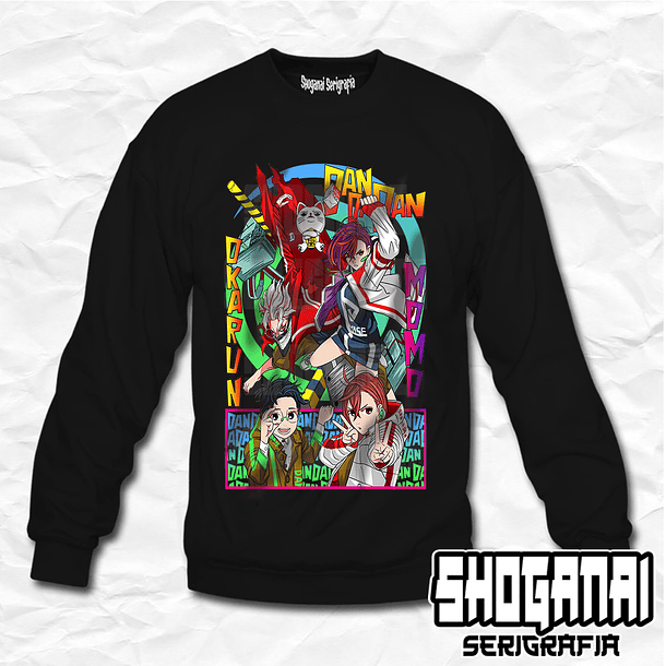 DDD20 Okarun, Momo y Turbo Abuela - Dandadan / Crewneck - Poleron Polo 1