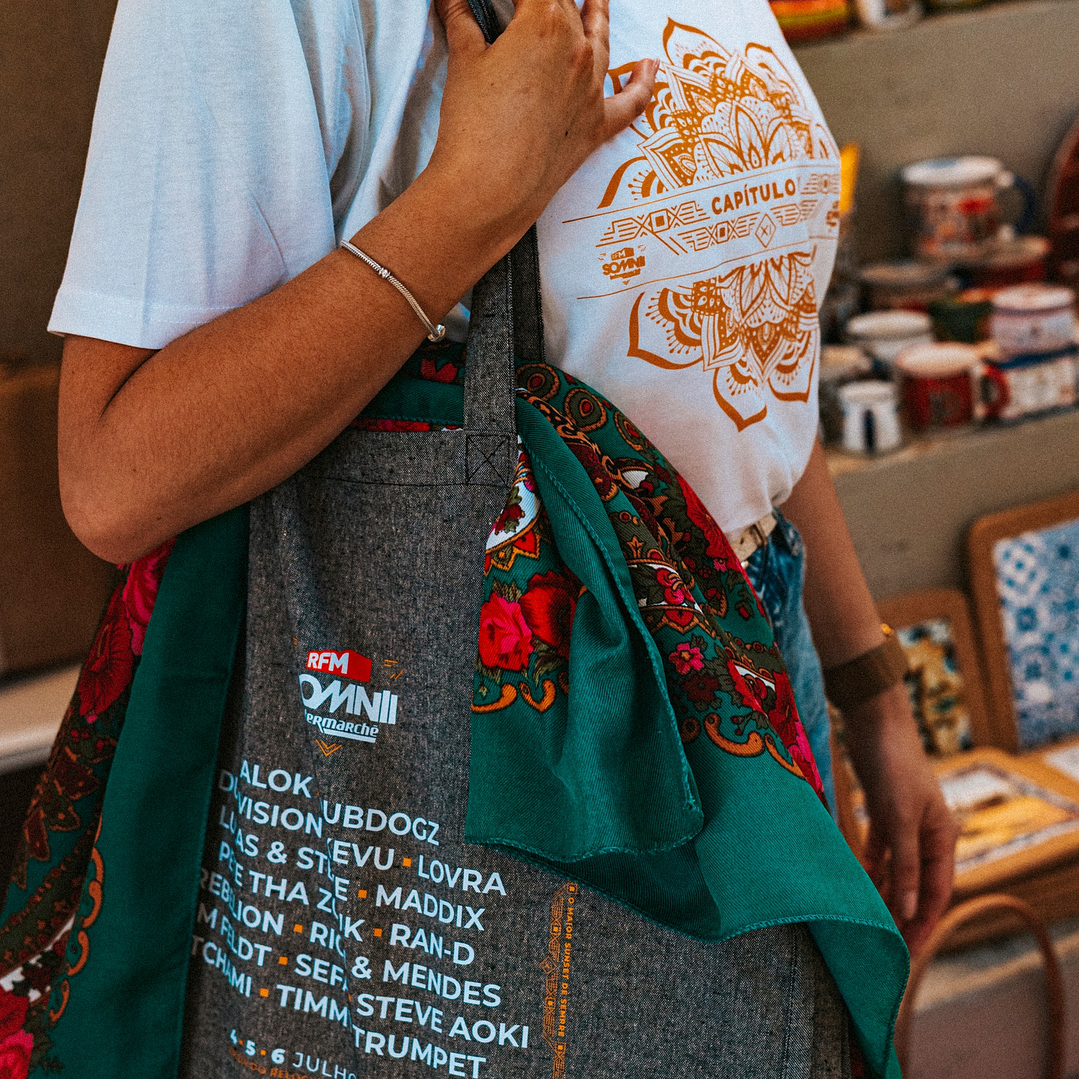 T-SHIRT OVERSIZED MANDALA 2