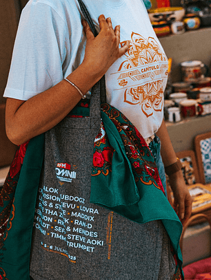 T-SHIRT OVERSIZED MANDALA