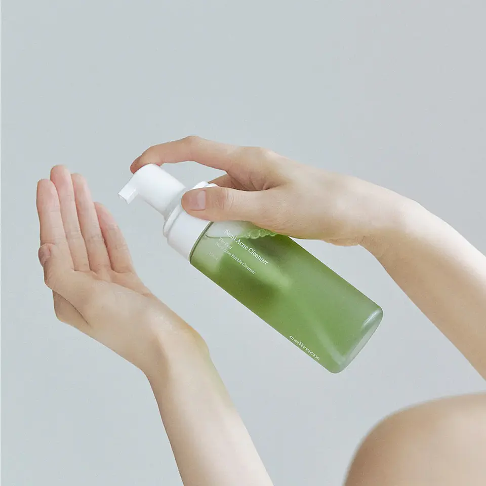 CELIMAX - Noni Acne Bubble Cleanser 155 ML | Limpiador Facial 3