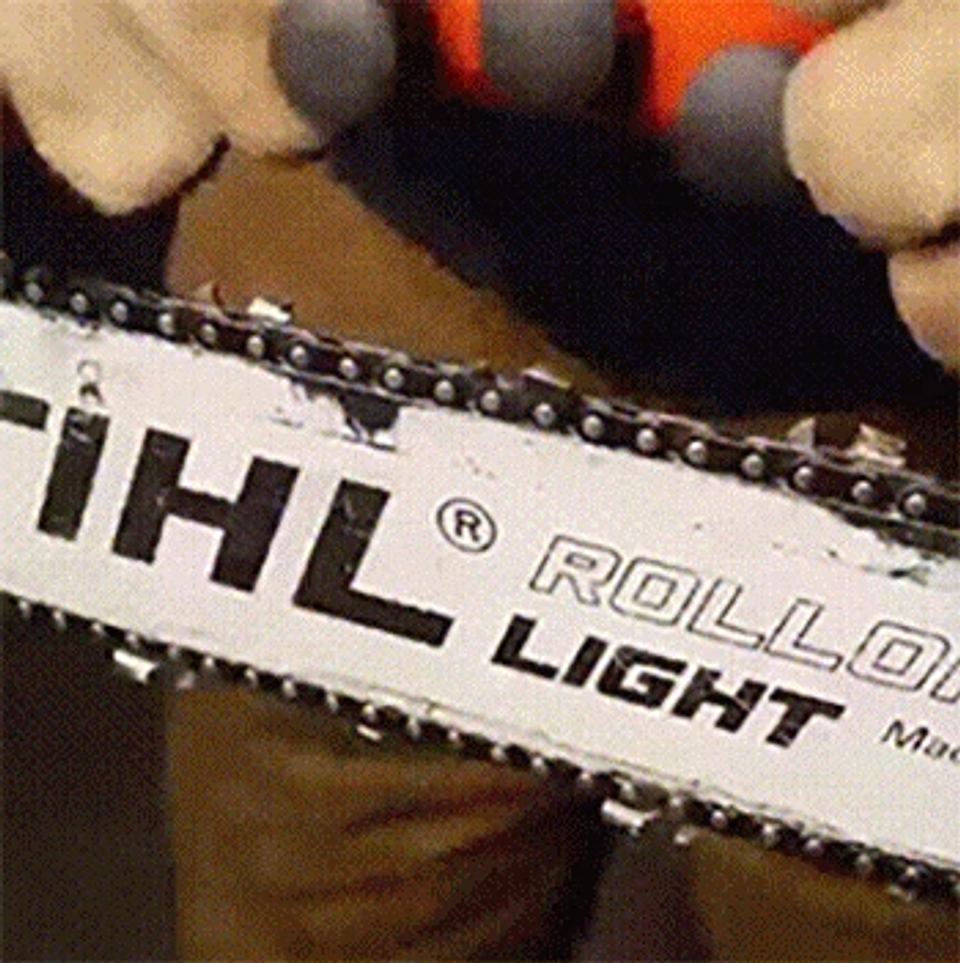 Portable Chainsaw Chain Sharpener | Manual Crank Grinder Tool 16