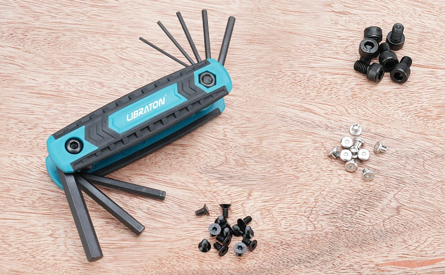 8-in-1 Folding Key Set | Portable Metric Hex & Tamper-Proof Torx 17