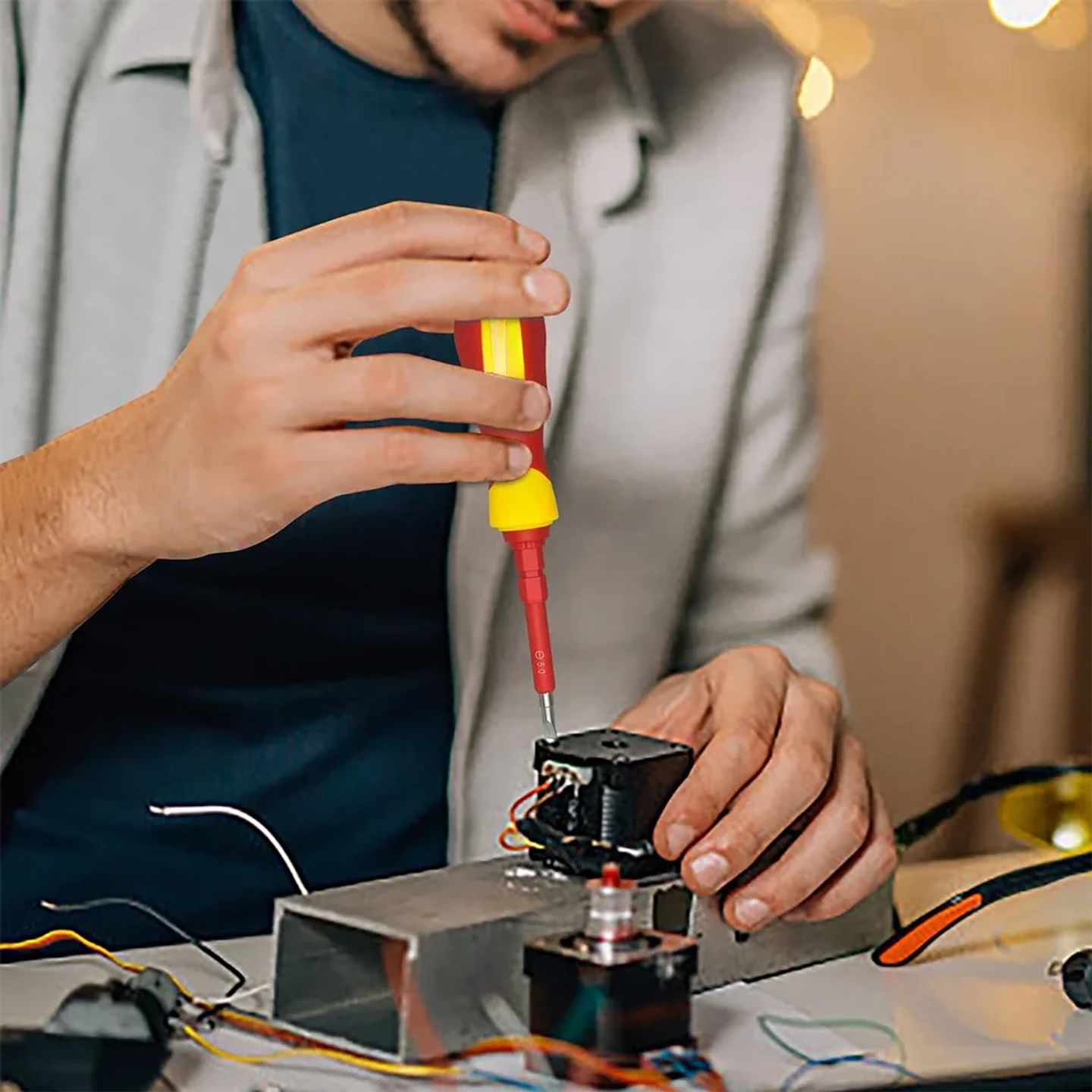 29-in-1 Precision Insulated Screwdriver Set | Magnetic Cr-V Electrical Tool Kit 8