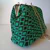 Cartera crochet Tapestry verde turquesa y negro