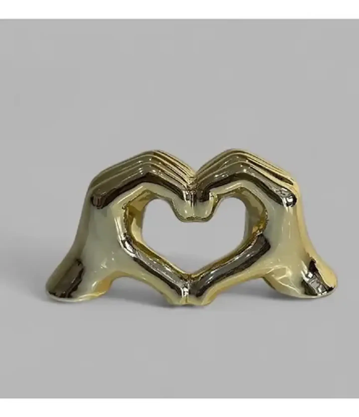Adorno Manos En Forma De Corazon 5