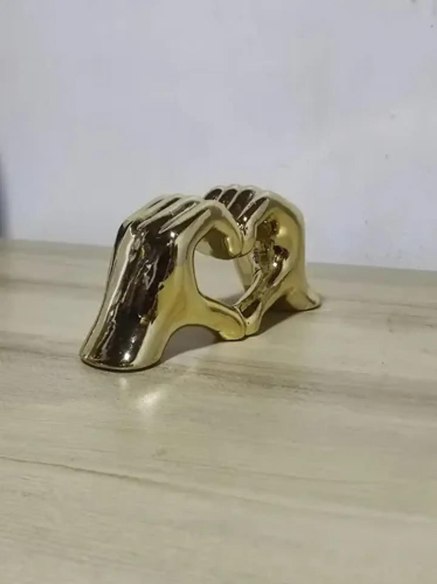 Adorno Manos En Forma De Corazon 7