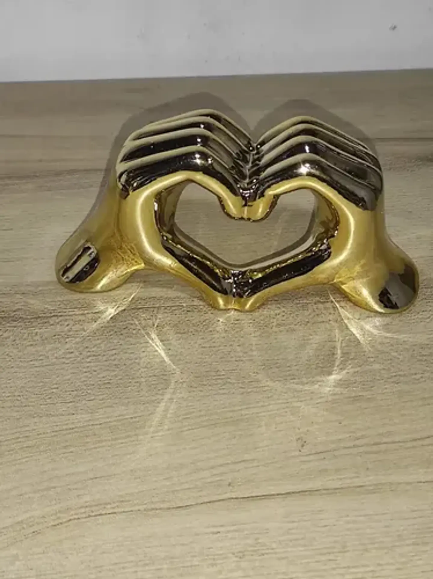 Adorno Manos En Forma De Corazon 8