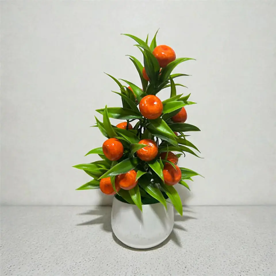 Elegante Planta Decorativa Con Detalles Frutales 2