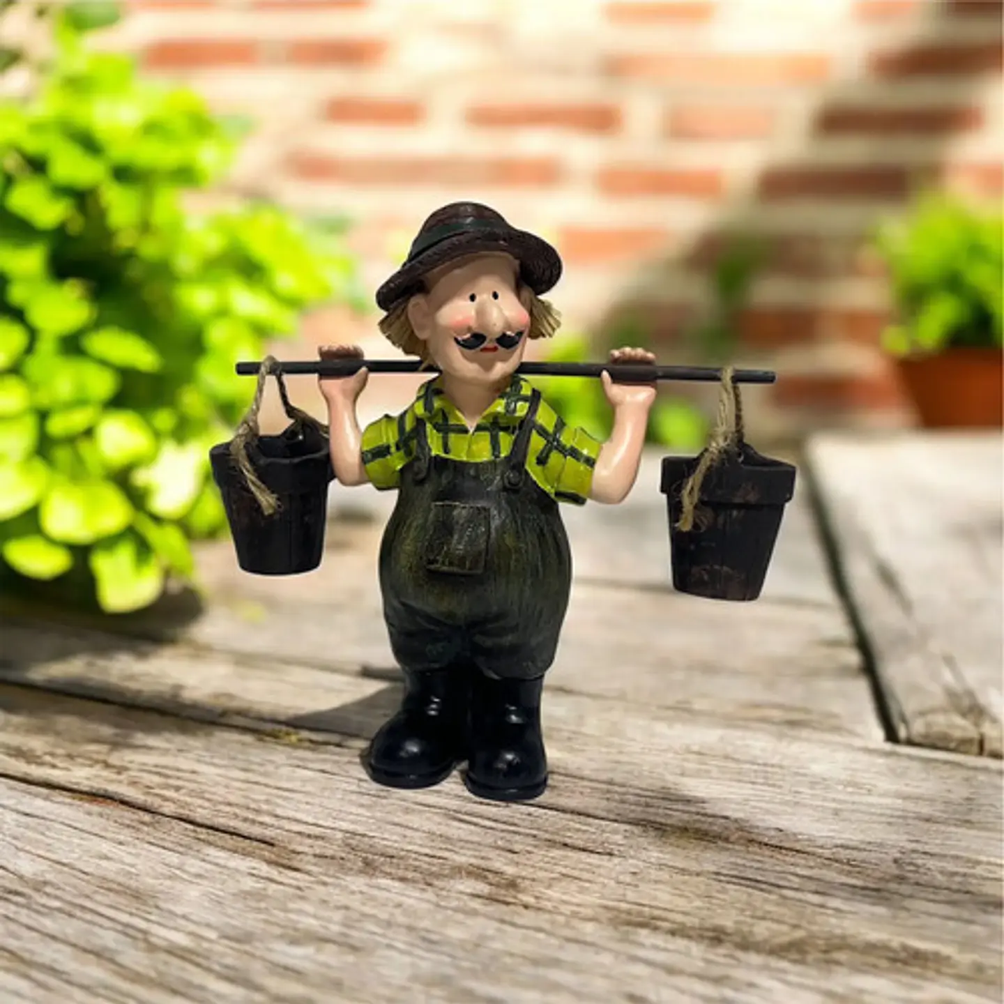 Figura Decorativa Campesino Con Baldes 4