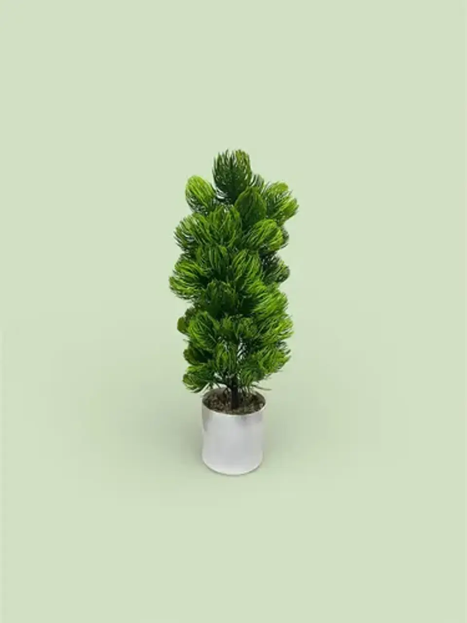 Planta Decorativa Artificial Tipo Pino  Elegancia Natural 1