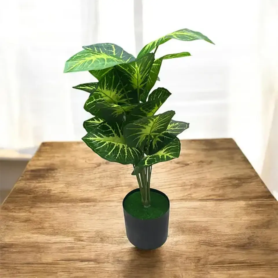 Planta Artificial Decorativa Con Un Toque Natural 1