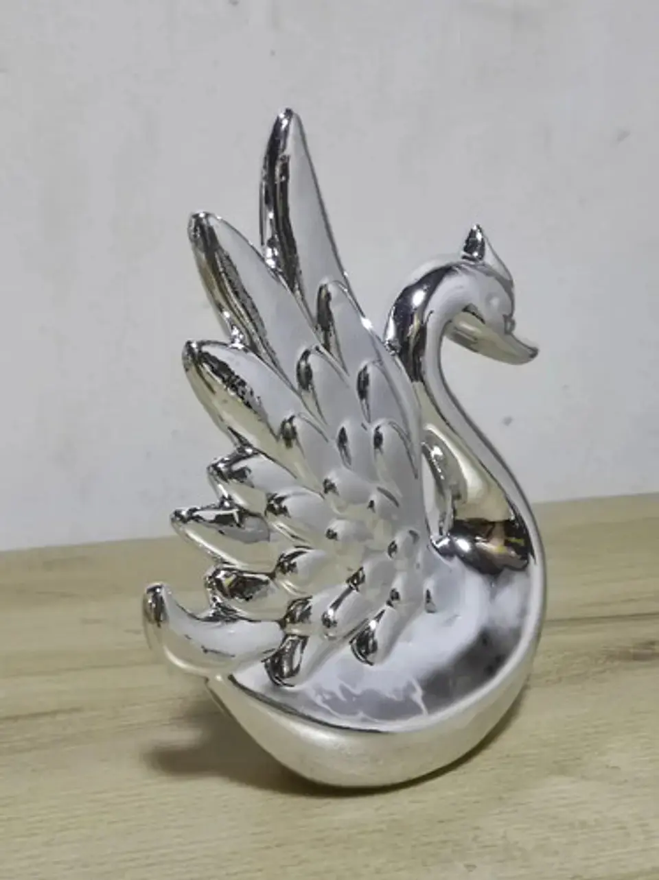 Escultura De Cisne Decorativo 16cm 2
