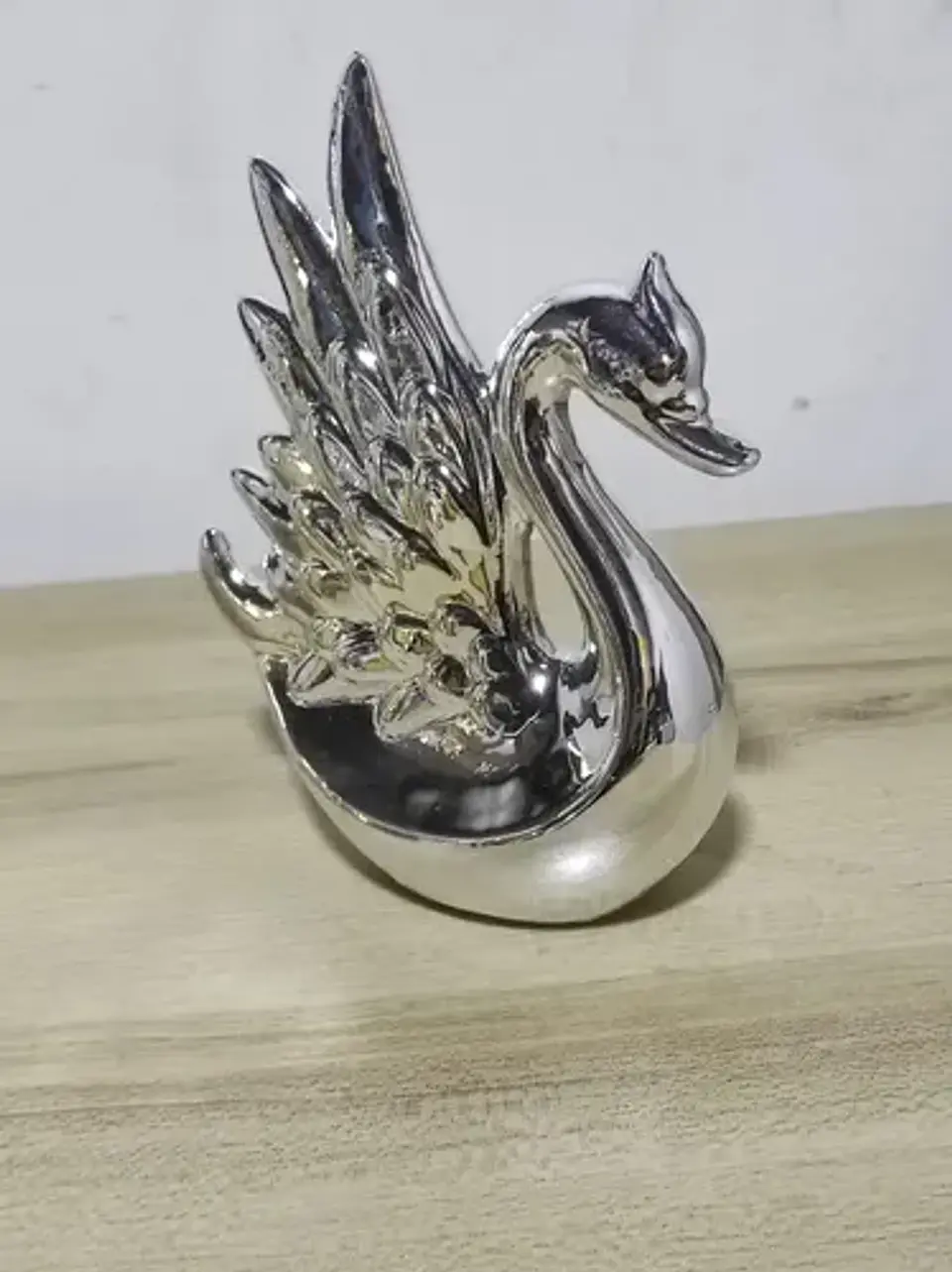 Escultura De Cisne Decorativo 16cm 3