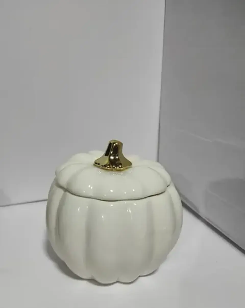 Adorno Decorativo En Forma De Calabaza Con Tapa Blanco 3