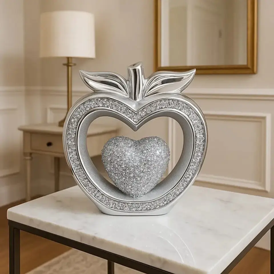 Adorno Decorativo Manzana Plateada Con Corazón Brillante 4