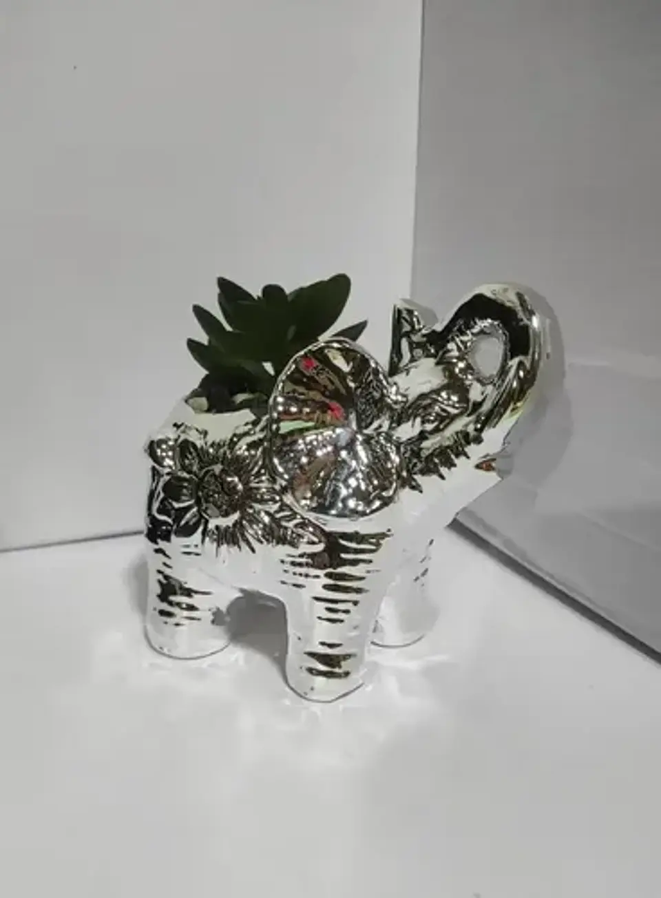 Adorno Decorativo  De Elefante Con Planta Plateado Mediano 4