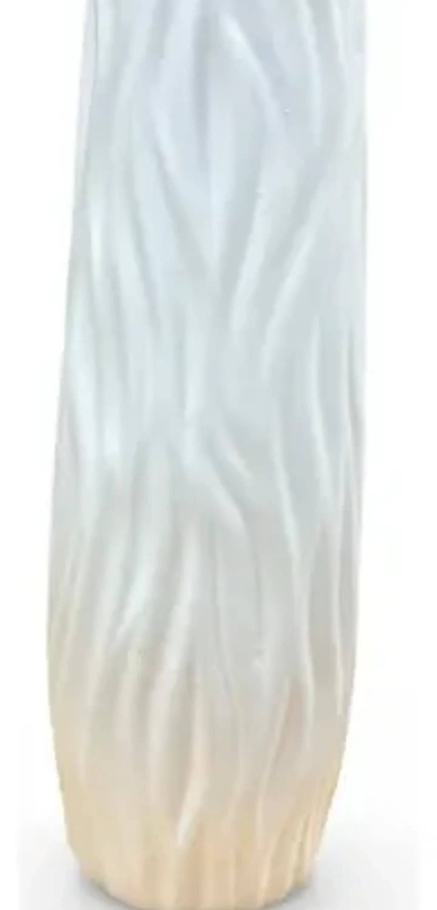 Jarrón Decorativo Moderno Con Diseño Ondulado Blanco 4
